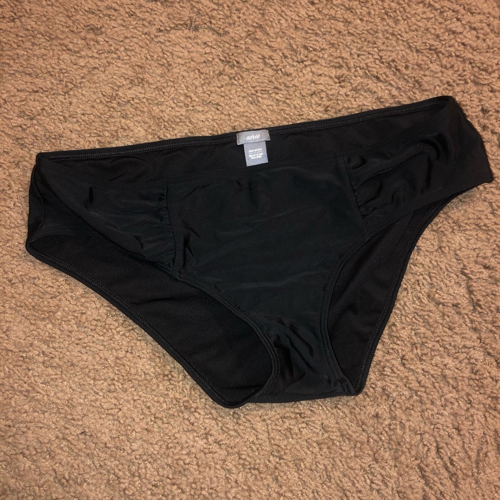 American Eagle bathing suit bottoms